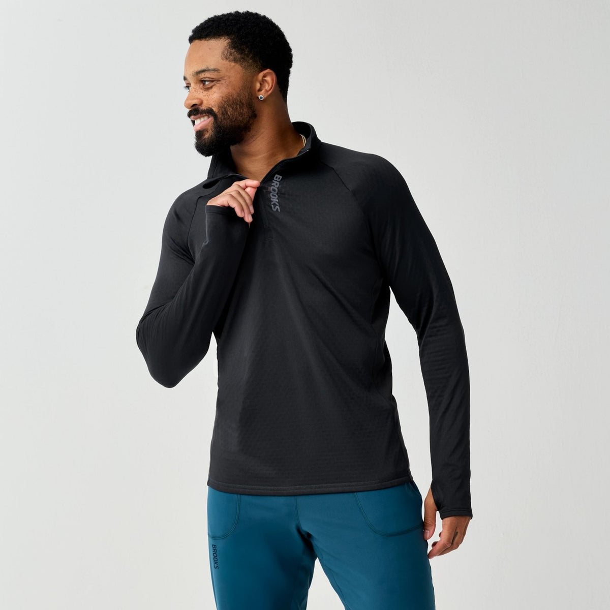 Brooks Men's Momentum Thermal 1/2 Zip Top