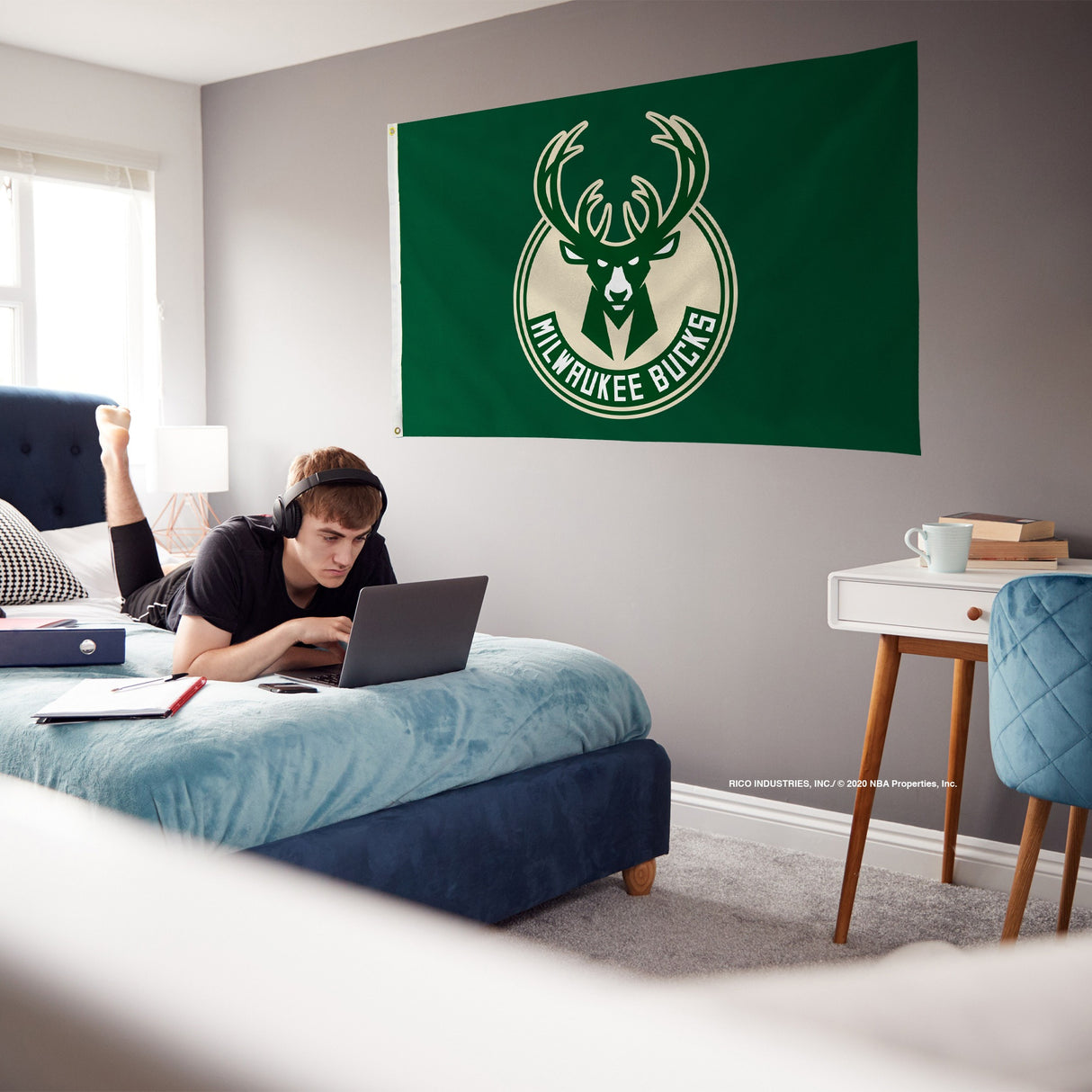 Rico Industries NBA Milwaukee Bucks Standard 3' x 5' Banner Flag-3