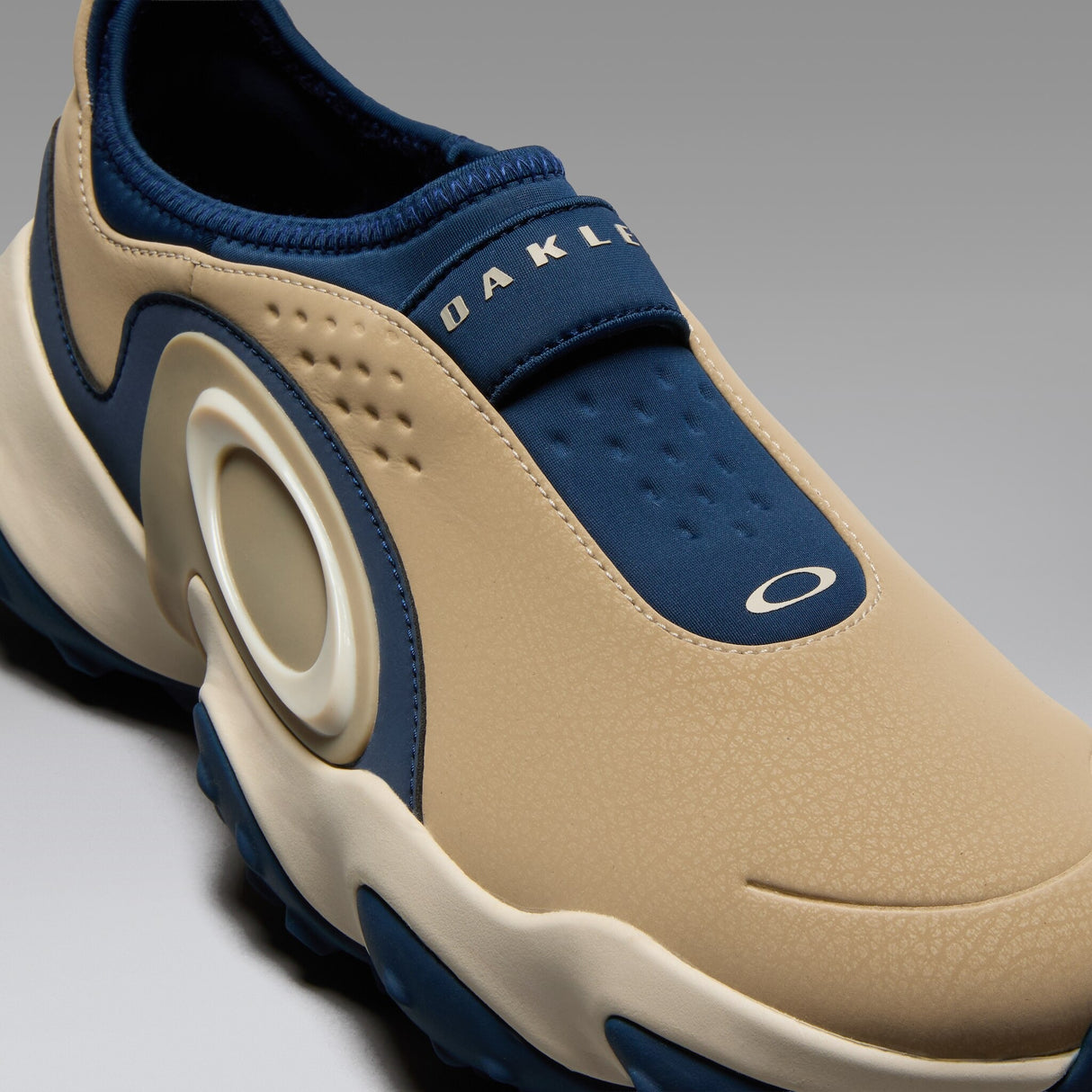 Oakley Men's Edge Icon Sneakers-3