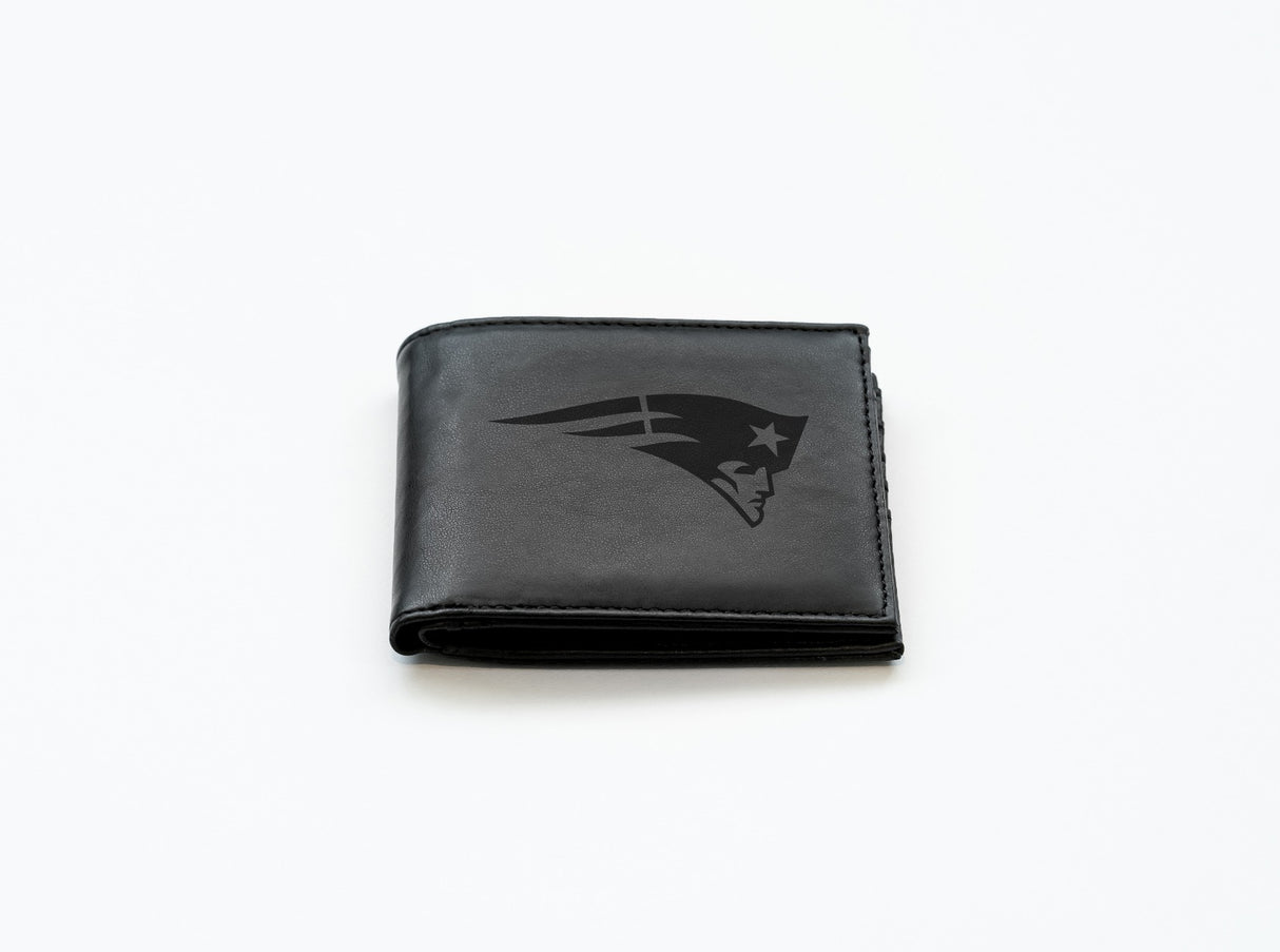 Rico Industries NFL New England Patriots Laser Engraved Billfold Wallet-2