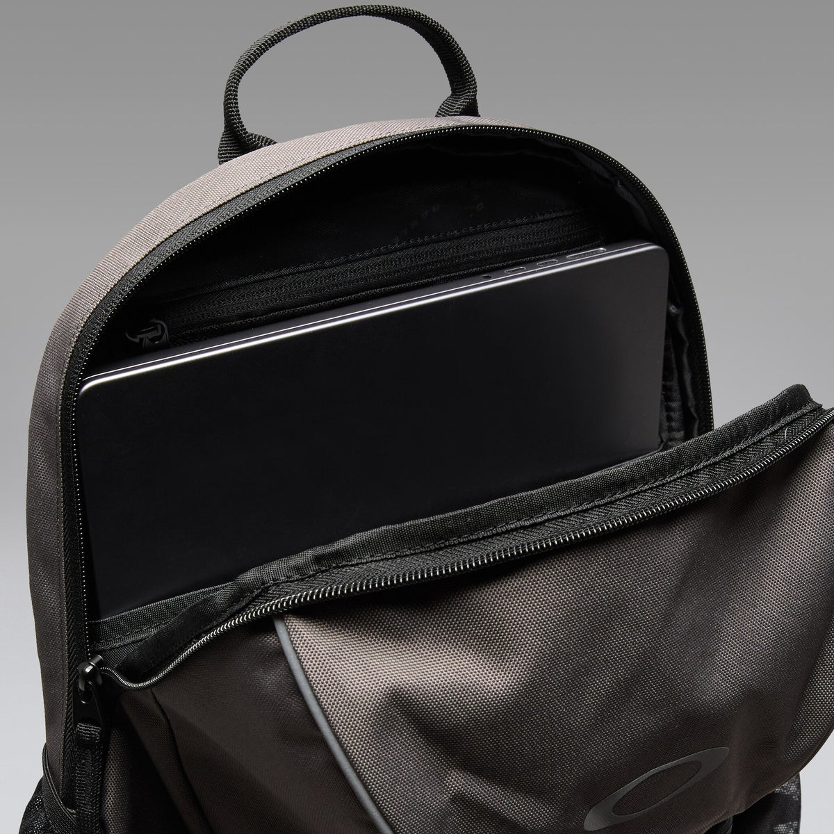 Oakley Spark Lite Backpack-2