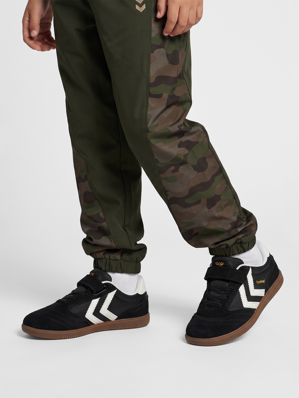 hummel Youth COE25 Shoes-5