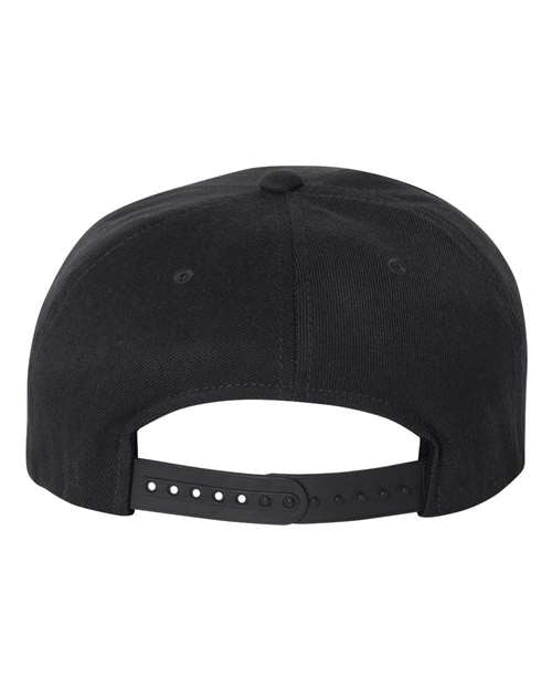 Flexfit 110® Flat Bill Snapback Cap Unisex Accessories Hats & Caps