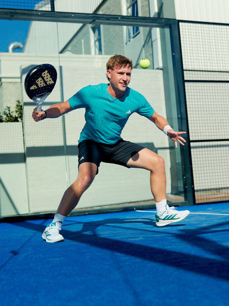 Tennis & Racquet