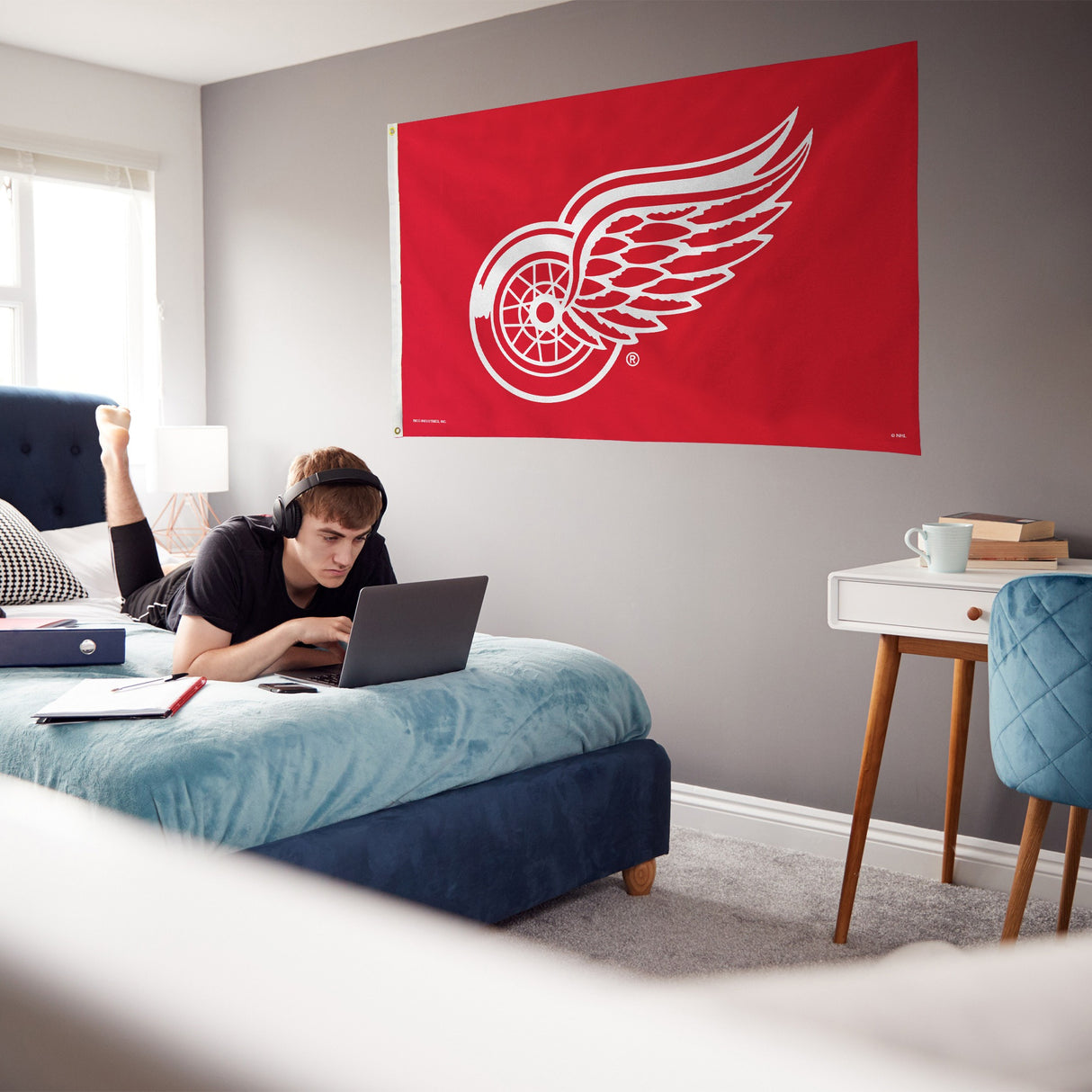 Rico Industries NHL  Detroit Red Wings Red 3' x 5' Banner Flag-3