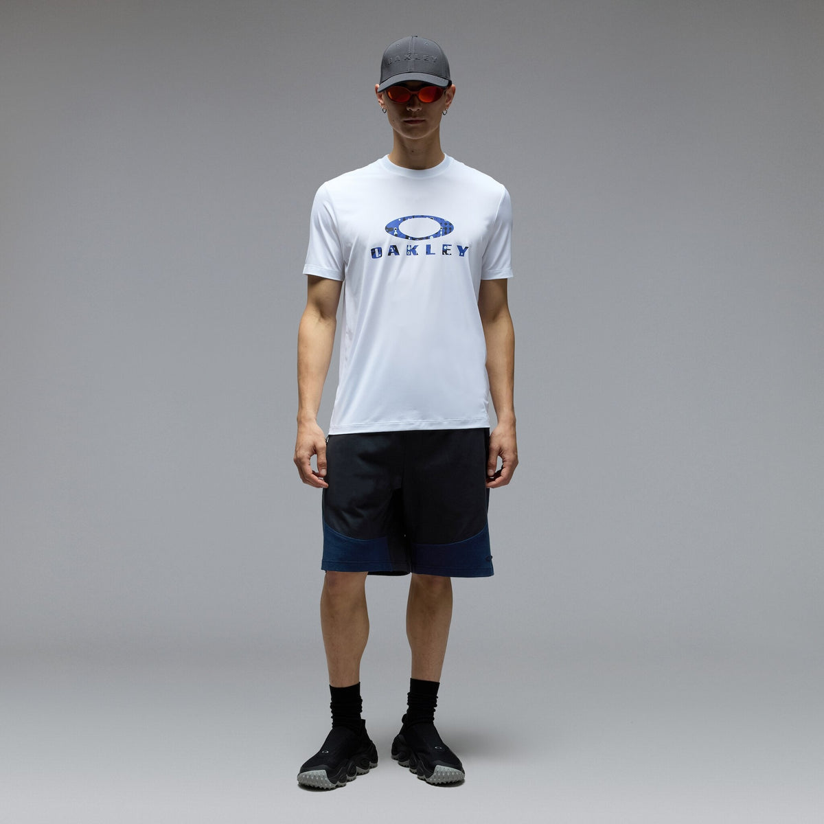 Oakley Men's Logo Sun Tee-2
