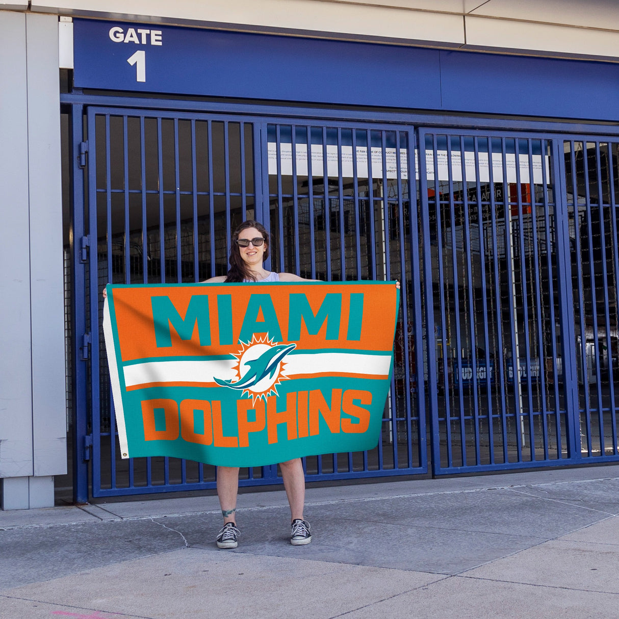Rico Industries NFL  Miami Dolphins Bold 3' x 5' Banner Flag-3