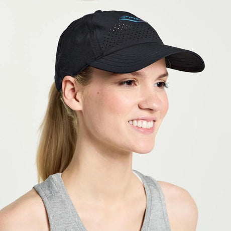Saucony Outpace Petite Hat-1