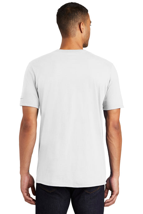 Nike Men's Core Cotton Tee Shirt. NKBQ5233 Nike