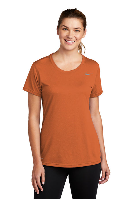 Nike Women's Legend Tee Shirt. CU7599 Nike