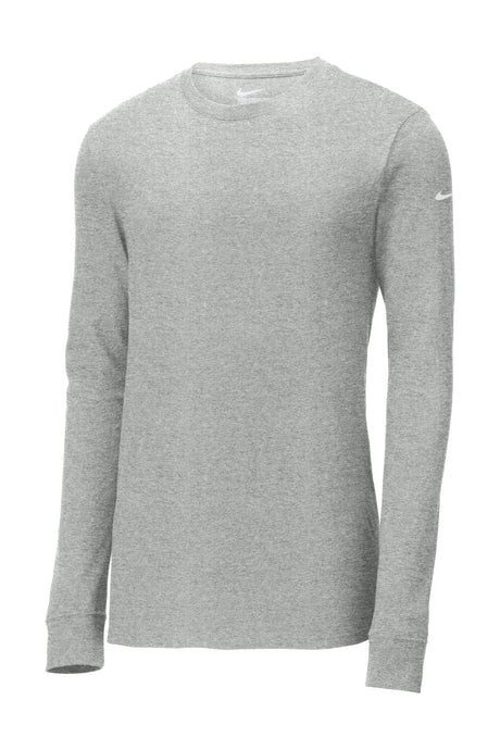Nike Men's Core Cotton Long Sleeve Tee Shirt. NKBQ5232 Nike
