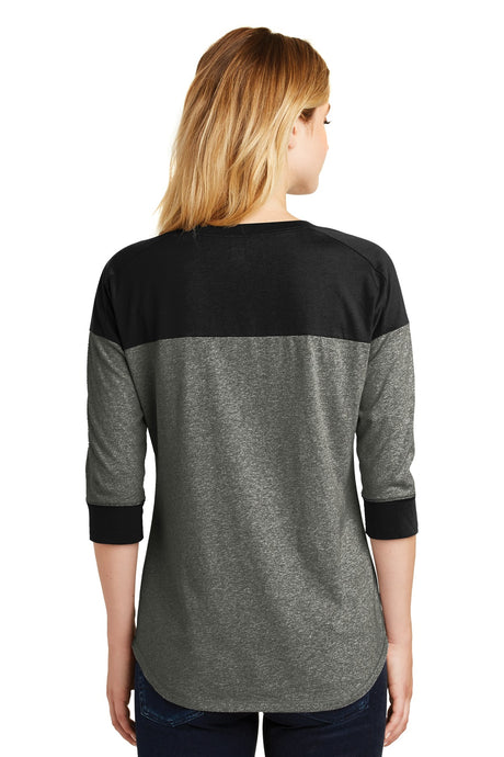New Era Women's Heritage Blend 3/4-Sleeve Baseball Raglan Tee. LNEA104 New Era