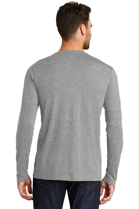 New Era Men's Heritage Blend Long Sleeve Crew Tee. NEA102 New Era