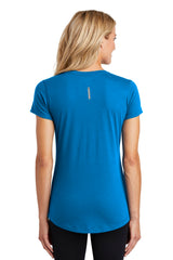 OGIO ENDURANCE Women's Peak V-Neck Tee. LOE337 OGIO