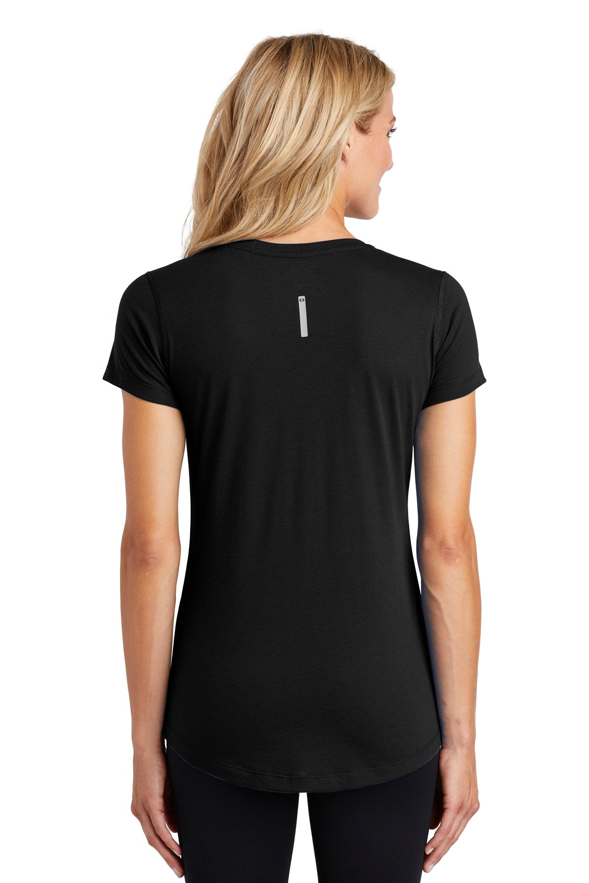 OGIO ENDURANCE Women's Peak V-Neck Tee. LOE337 OGIO