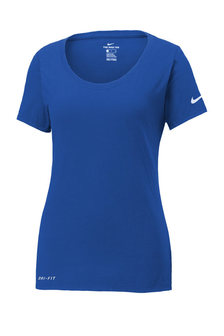 Nike Women's Dri-FIT Cotton/Poly Scoop Neck Tee Shirt. NKBQ5234 Nike