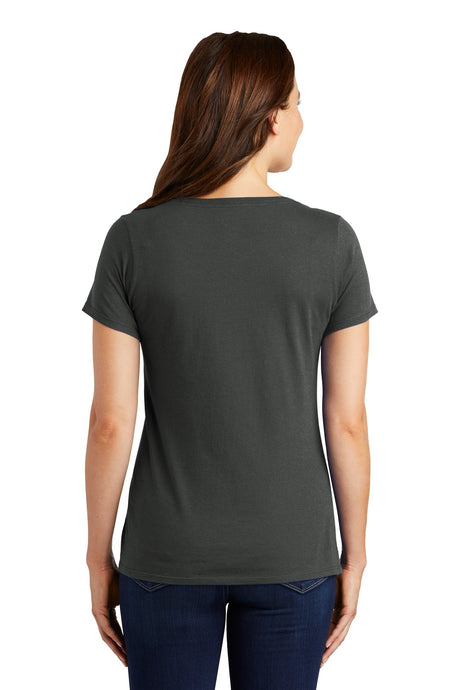 Nike Women's Dri-FIT Cotton/Poly Scoop Neck Tee Shirt. NKBQ5234 Nike