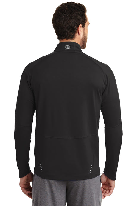 OGIO ENDURANCE Men's Radius 1/4-Zip. OE550 OGIO