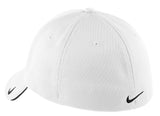 Nike Dri-FIT Mesh Swoosh Flex Sandwich Cap. 333115 Nike