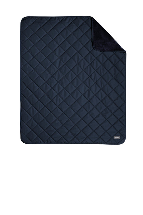 Eddie Bauer Quilted Insulated Fleece Blanket. EB751 Eddie Bauer