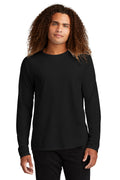 District Men's   Featherweight French Terry   Long Sleeve Crewneck DT572