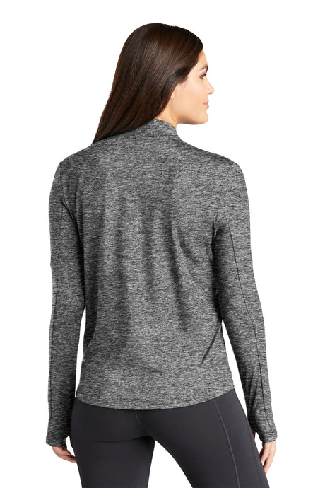 Nike Women's Dri-FIT Element 1/2 Zip Fleece Top. NKDH4951 Nike