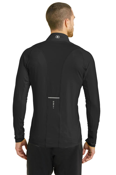 OGIO ENDURANCE Men's Nexus 1/4-Zip Pullover. OE335 OGIO