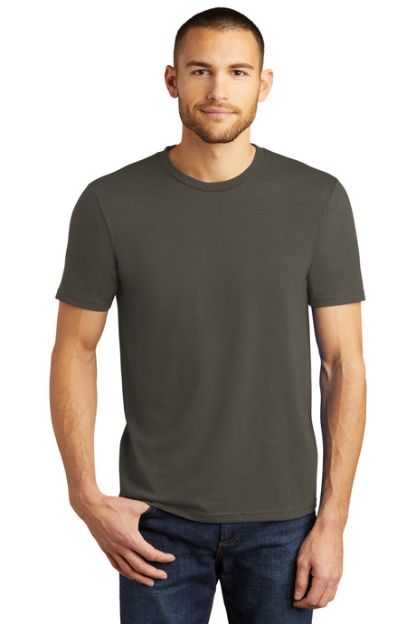 District Men's    Perfect Tri  Tee
