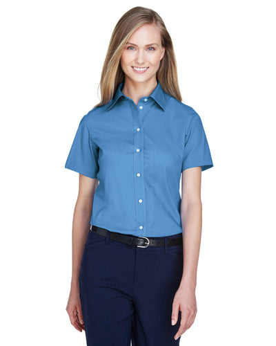 Devon & Jones Ladies' Crown Woven Collection™ Solid Broadcloth Short-Sleeve Shirt