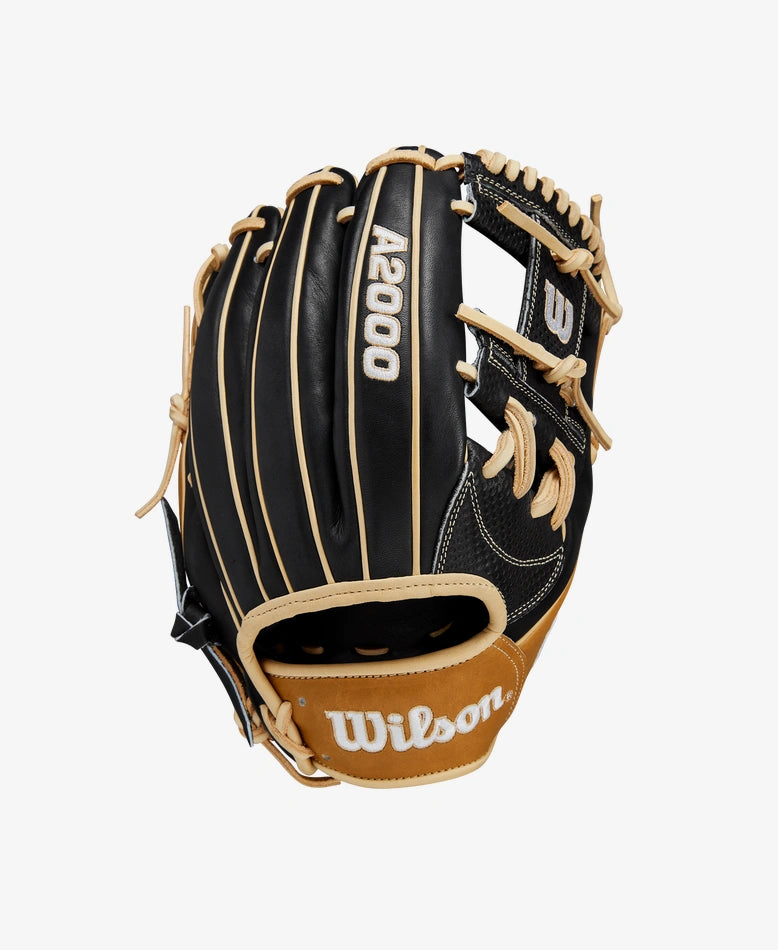 2024 Wilson A2000 SC1787 11.75" Infield Baseball Glove