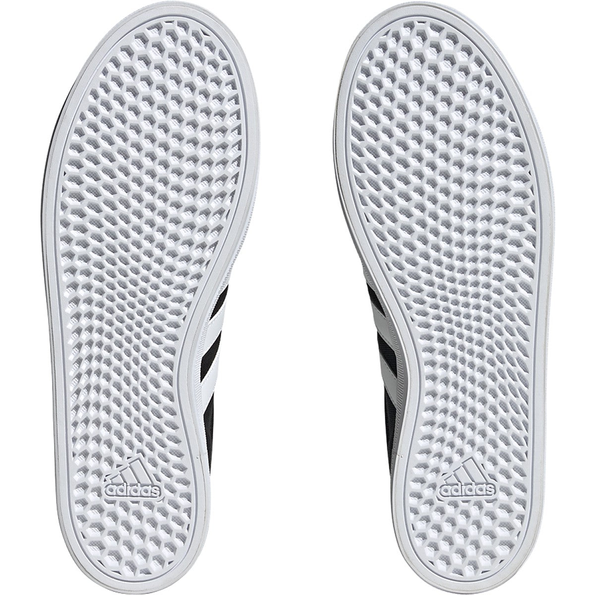 adidas Men's Bravada 2.0 Lifestyle Skateboarding Canvas Shoes adidas