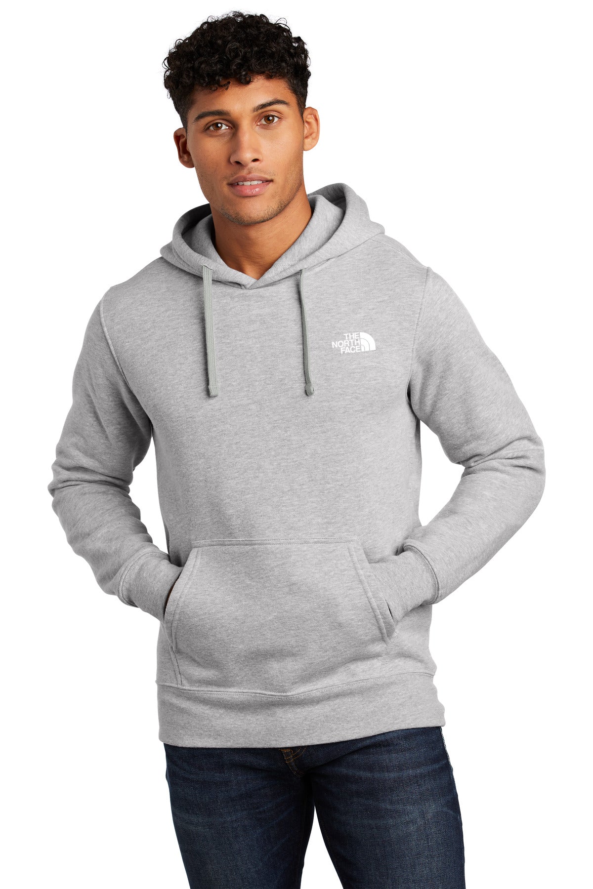 The North Face Chest Logo Pullover Hoodie. NF0A7V9B The North Face