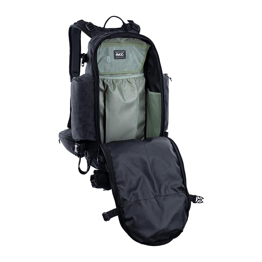 EVOC Trail Builder 35L Backpack Bicycle Accessories Bags & Backpacks