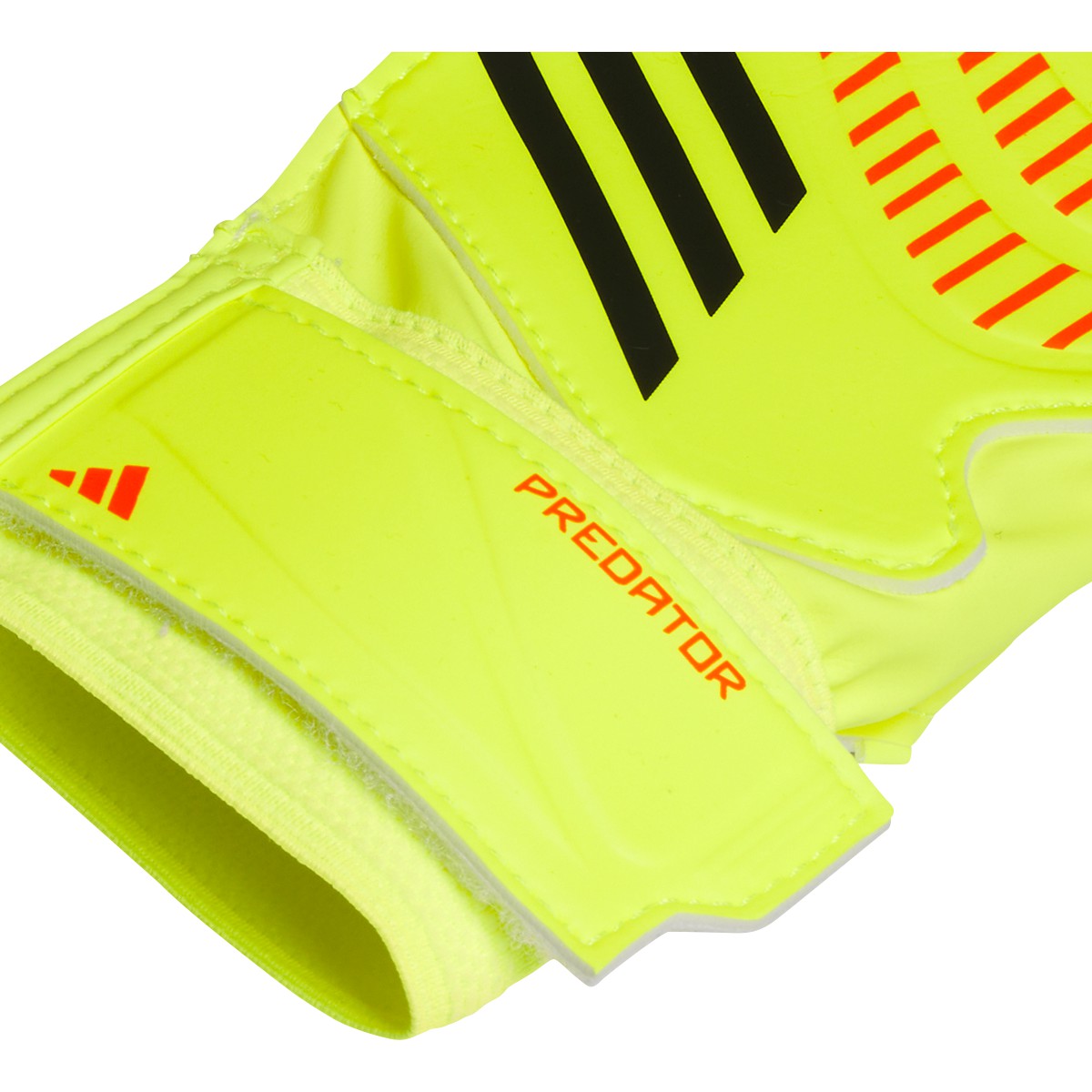 adidas Predator Soccer Training Youth Goalie Gloves adidas