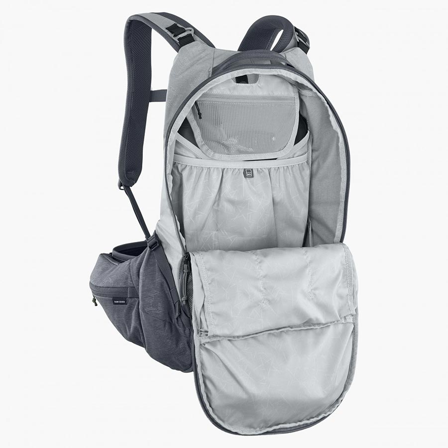 EVOC Trail Pro 16 Protector Backpack-34