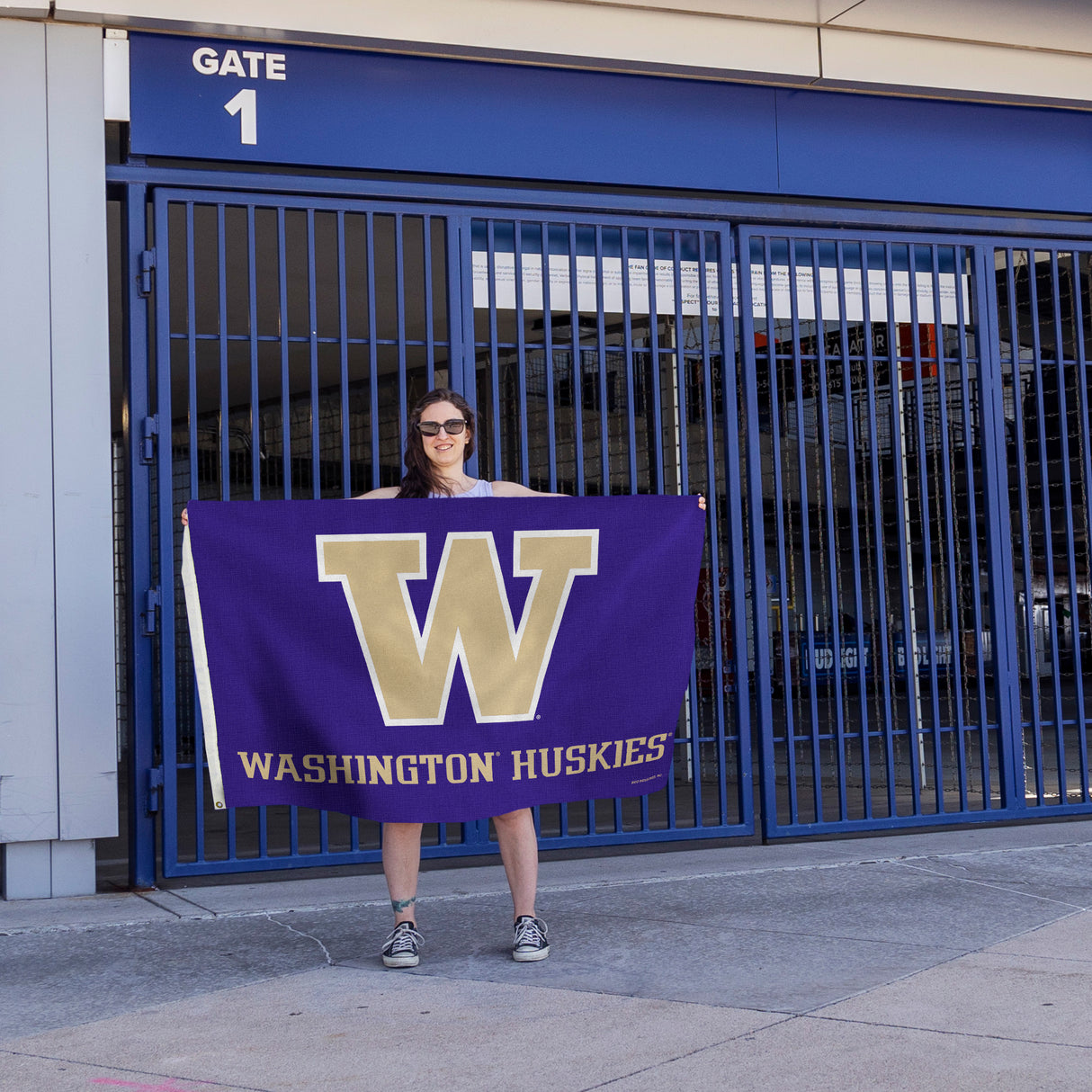 NCAA Washington Huskies 3x5 Banner Flag Fan Gear NCAA Washington Huskies