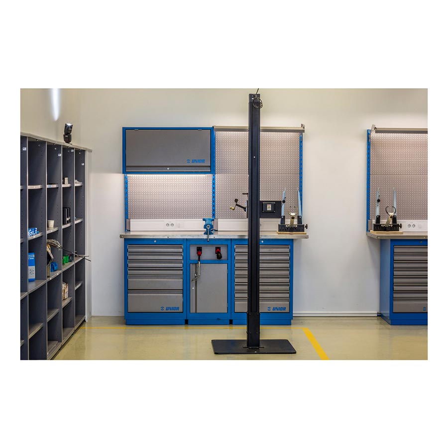 Unior Electric Repair Stand w/plate-10