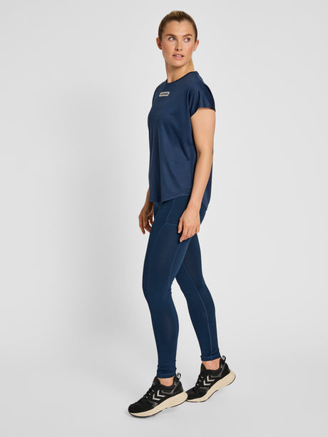 Hummel Women's Te Tola Loose T-Shirt Womens Apparel Shirts & Tops