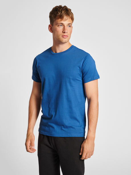 Hummel Men's Red Basic Short Sleeve T-Shirt Hummel