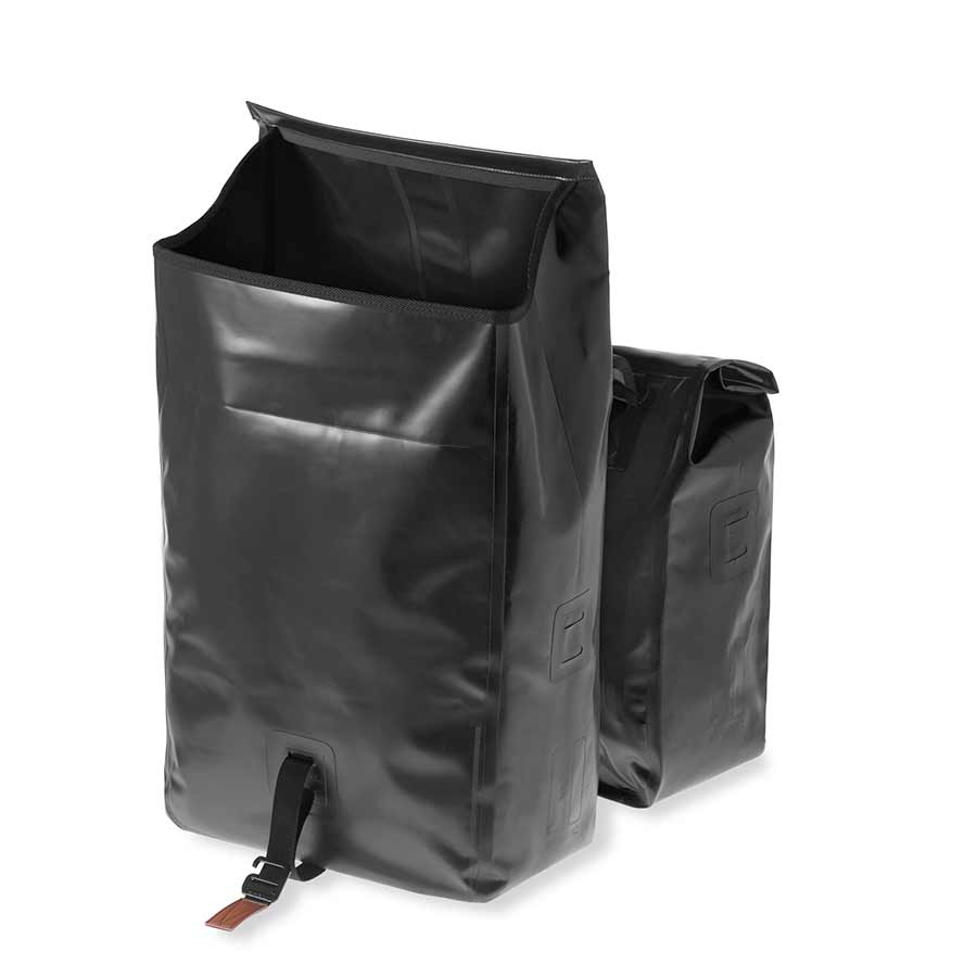 Basil Urban Dry Pannier-1