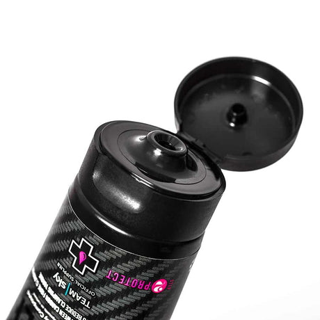 Muc-Off Carbon Gripper Assembly Compound Bicycle Accessories Tools/Maintenance