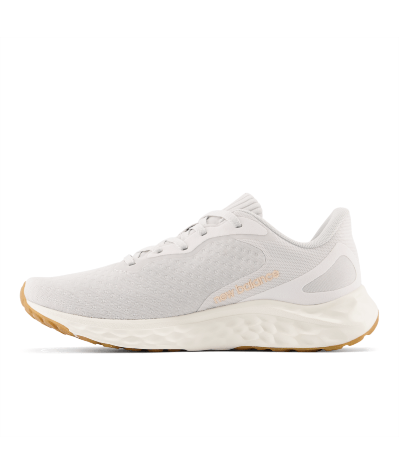 New Balance Women's Fresh Foam Arishi V4 Running Shoe - WARISEG4