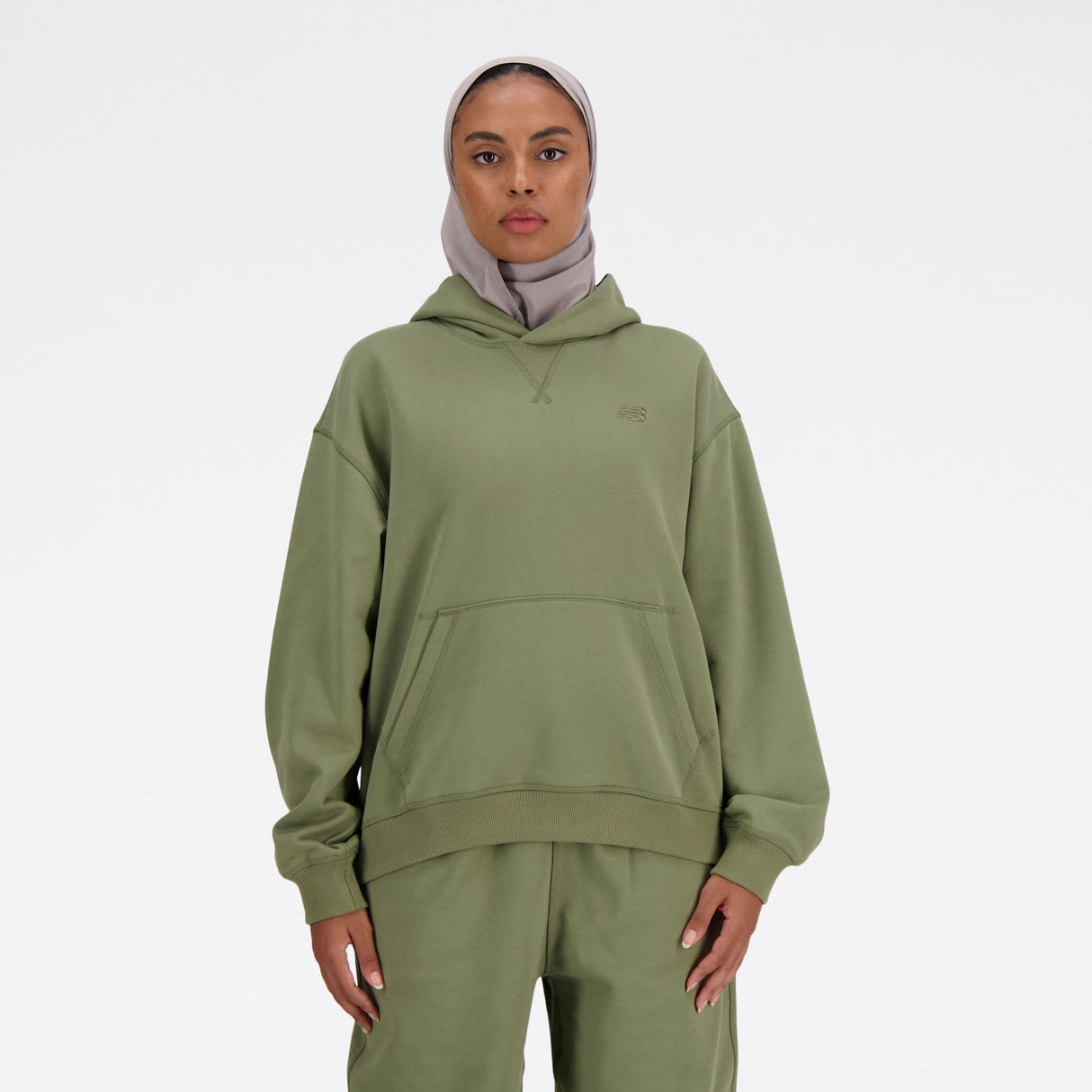 New Balance Women's Elite Athletics Hoodie Womens Apparel Sweatshirts & Fleece