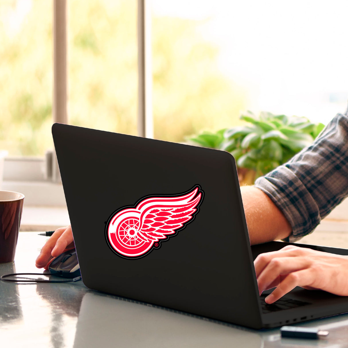 Fanmats Detroit Red Wings Matte Decal Sticker