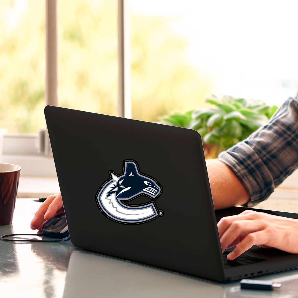 Fanmats Vancouver Canucks Matte Decal Sticker