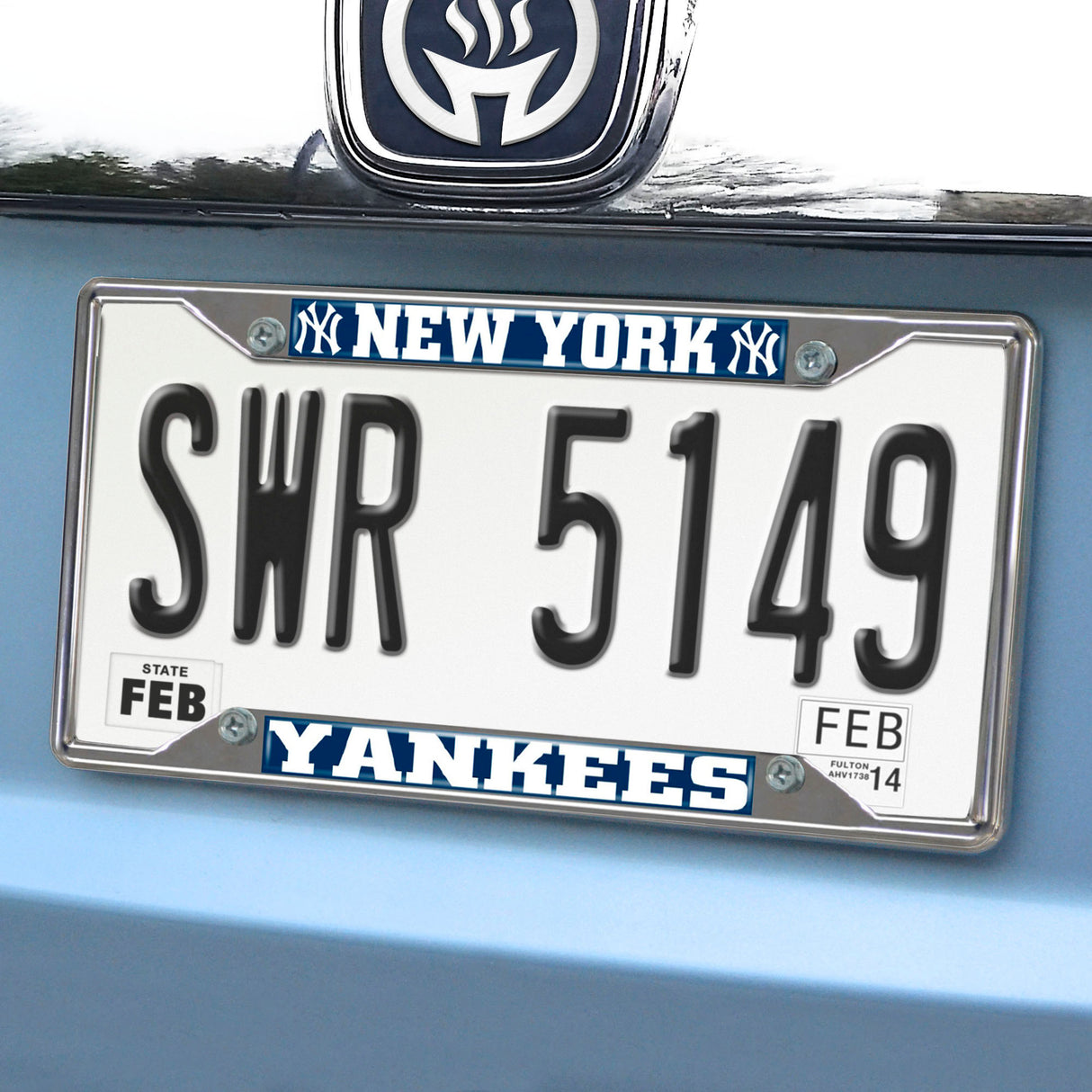 Fanmats New York Yankees Chrome Metal License Plate Frame, 6.25" x 12.25"