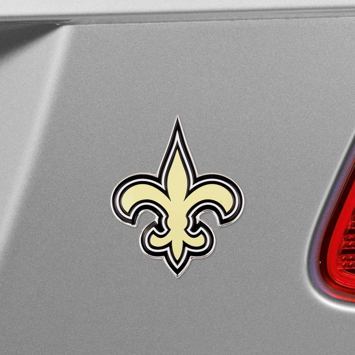 Fanmats New Orleans Saints Heavy Duty Aluminum Embossed Color Emblem