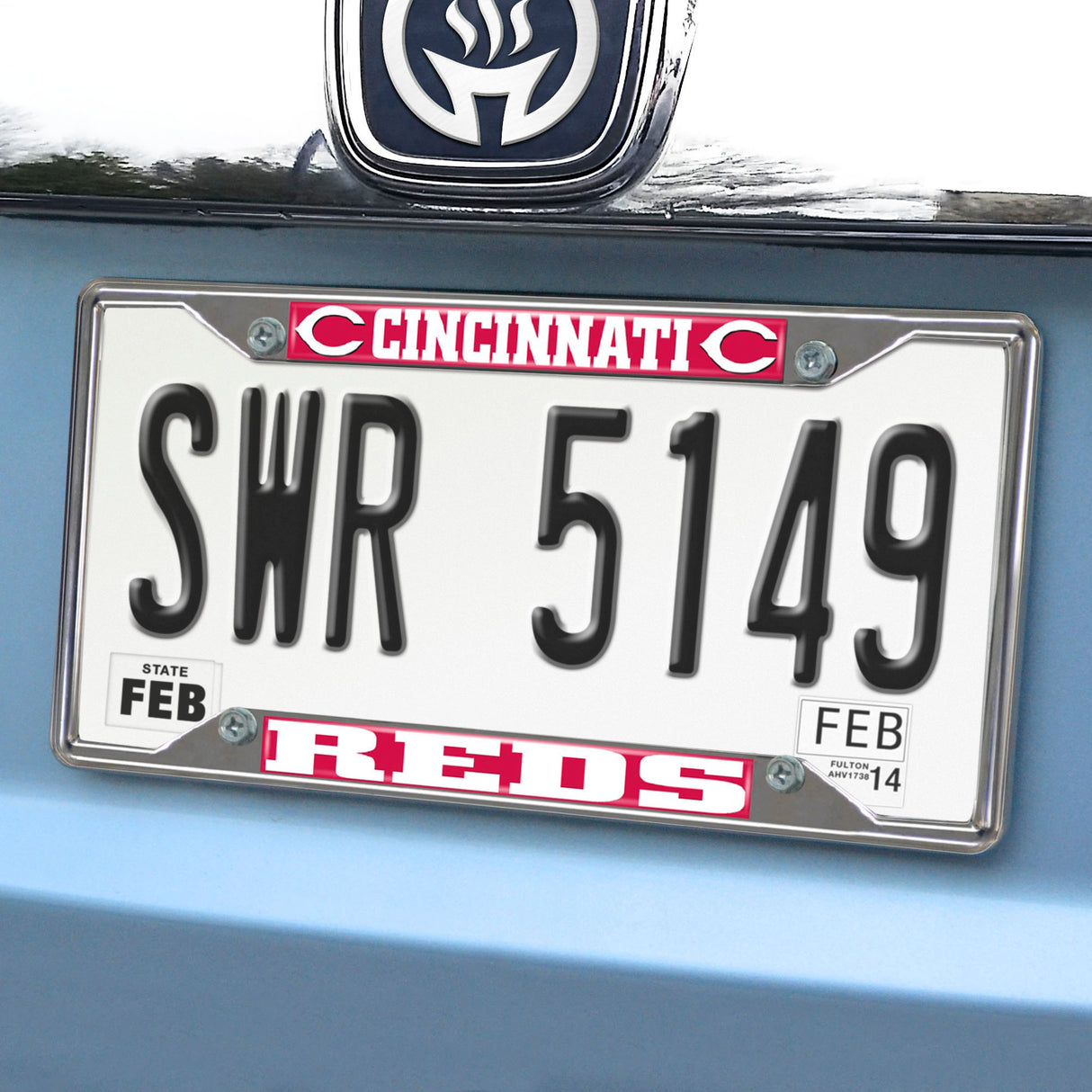 Fanmats Cincinnati Reds Chrome Metal License Plate Frame, 6.25" x 12.25"