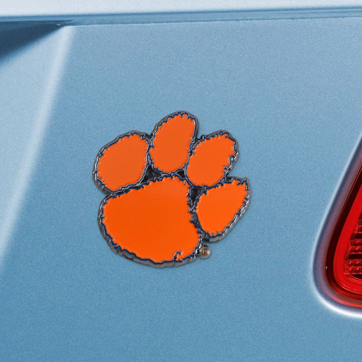 Fanmats Clemson Tigers 3D Color Metal Emblem