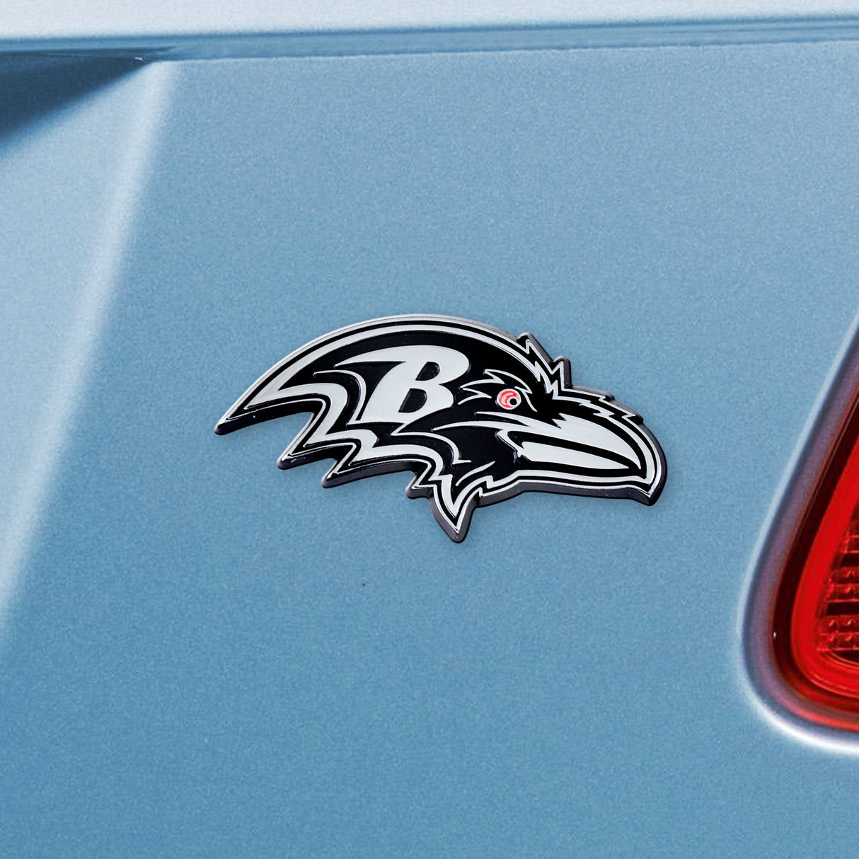 Fanmats Baltimore Ravens 3D Chrome Metal Emblem